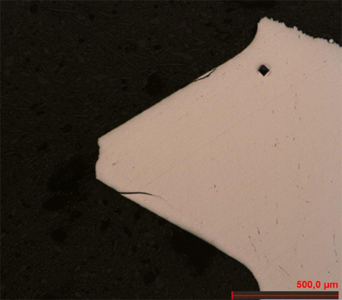 Eisbär 500 - WS Prüflabor - Blick durchs Mikroskop