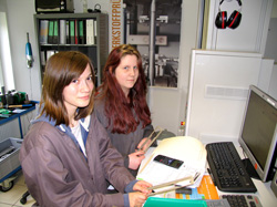 klein Girlsday 4 beim Werkstoff Service
